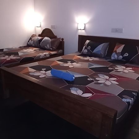 Wildlife Safari House Hotel Udawalawe Luaran gambar